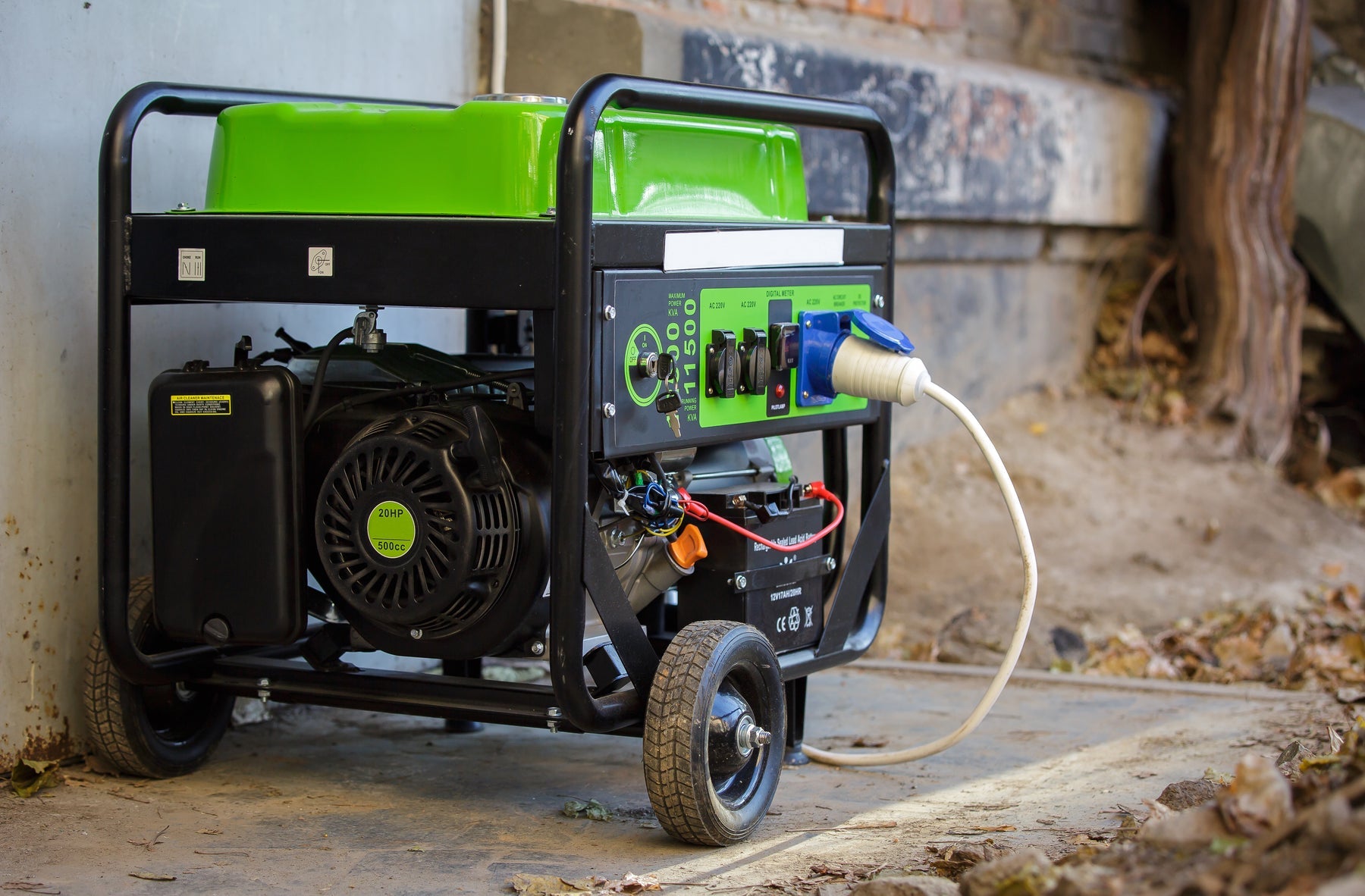 Portable gas generator providing electricity at an off grid site