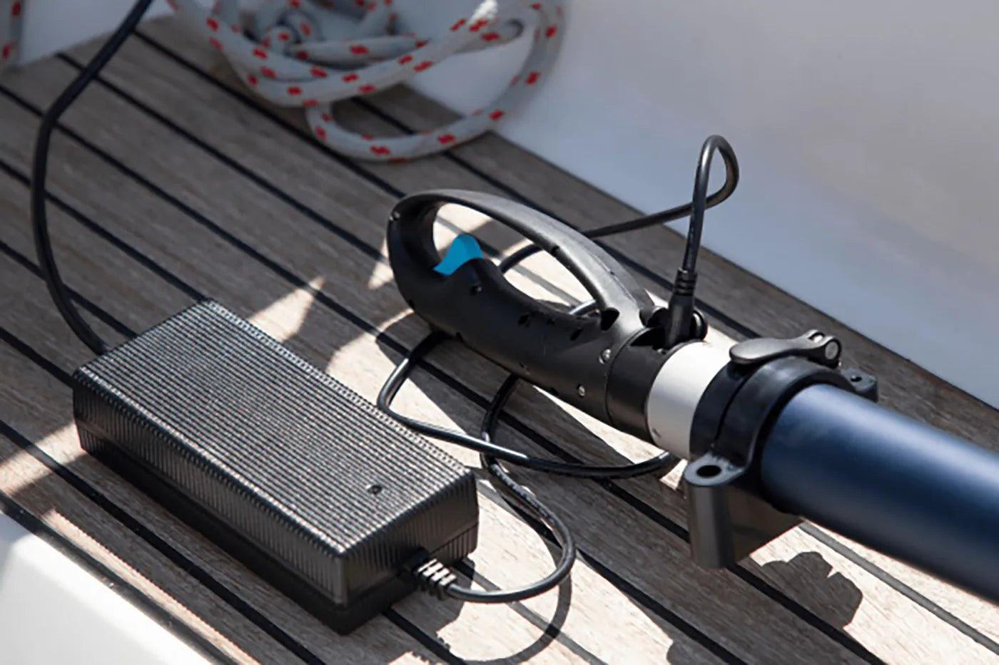 Temo 450 Battery Charger Connected