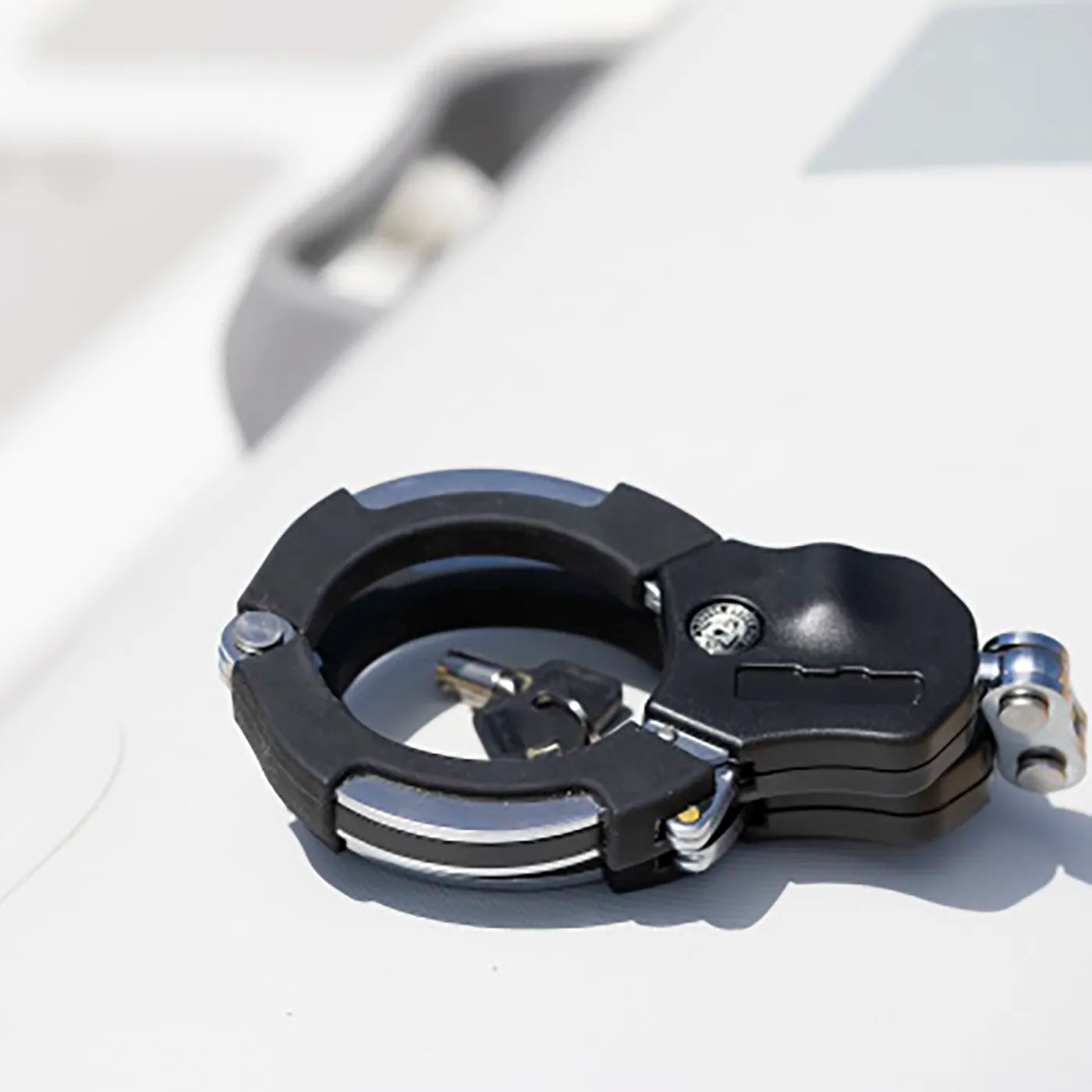 Temo 450 Lock closeup