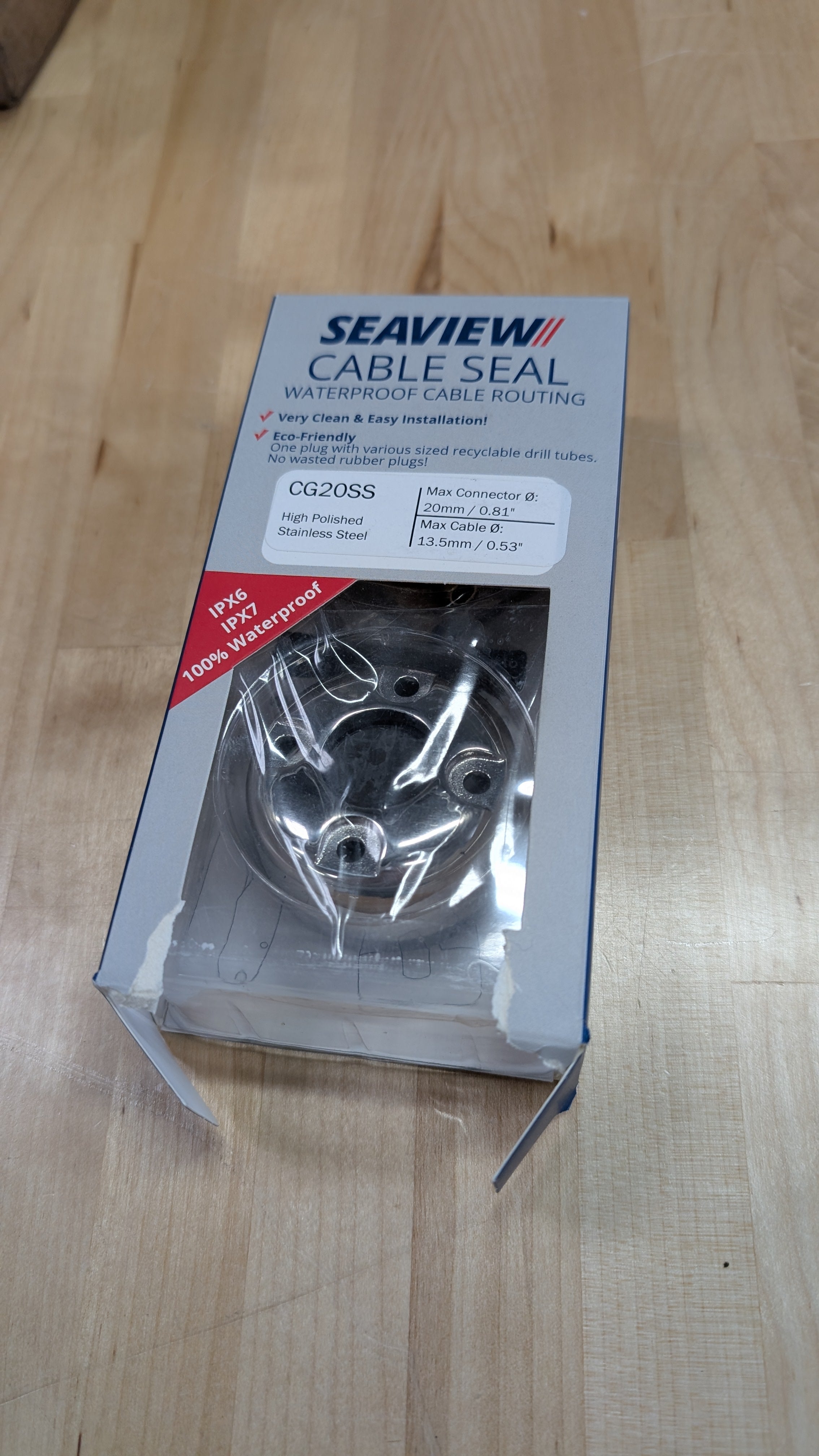 ***OPEN BOX*** Seaview Global Cable Seal - High Polished S.S. Vertical Cable Seal for wire up to 13.5mm / 0.53”