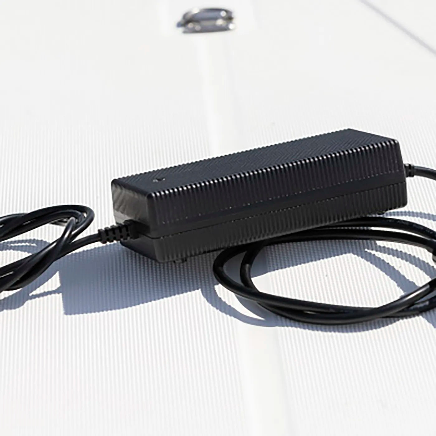 TEMO 450 12V DC Charger
